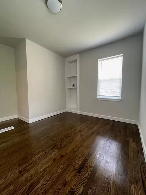 609 Ohio St, Gary, IN 46402 photo 9