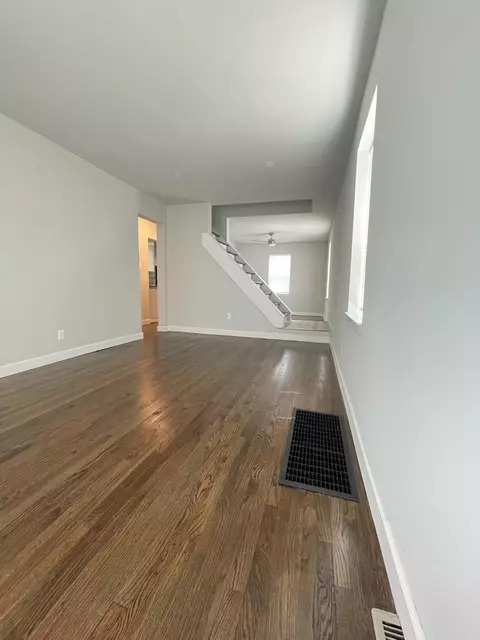 609 Ohio St, Gary, IN 46402 photo 5
