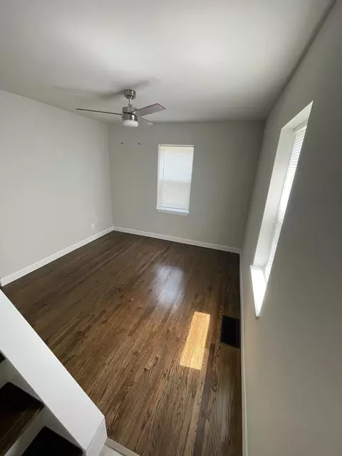 609 Ohio St, Gary, IN 46402 photo 3