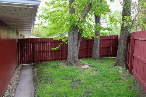 6701 Ash Ave, Gary, IN 46403 photo 35