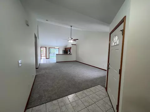 10460 Pike St, Winfield, IN 46307 photo 6