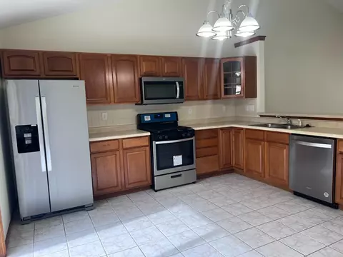 10460 Pike St, Winfield, IN 46307 photo 5
