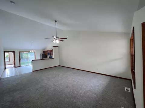 10460 Pike St, Winfield, IN 46307 photo 8