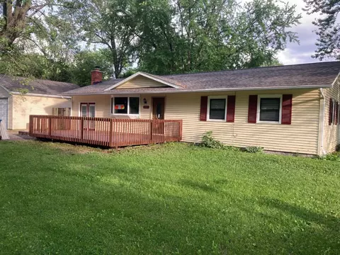 8819 W 137th Ave, Cedar Lake, IN 46303 photo 2