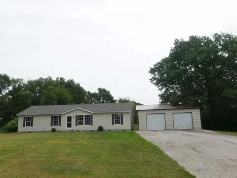 10049 Crane Ct, Wheatfield, IN 46392 photo 1
