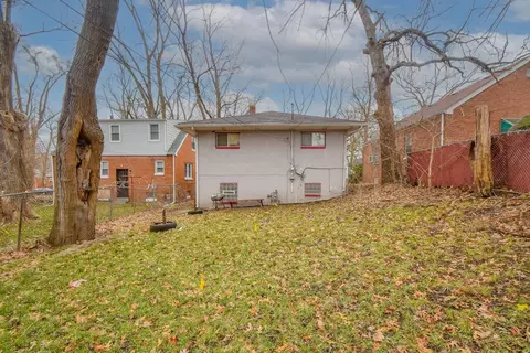 3648 Buchanan St, Gary, IN 46408 photo 4