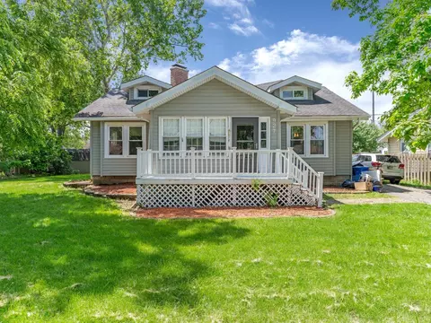927 E Joliet St, Crown Point, IN 46307 photo 27