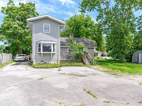 927 E Joliet St, Crown Point, IN 46307 photo 25