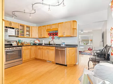 927 E Joliet St, Crown Point, IN 46307 photo 9
