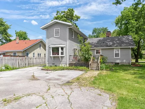 927 E Joliet St, Crown Point, IN 46307 photo 24