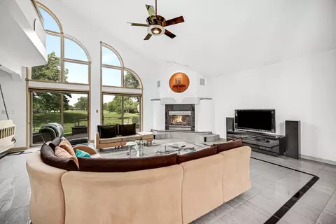1105 Killarney Dr, Dyer, IN 46311 photo 8
