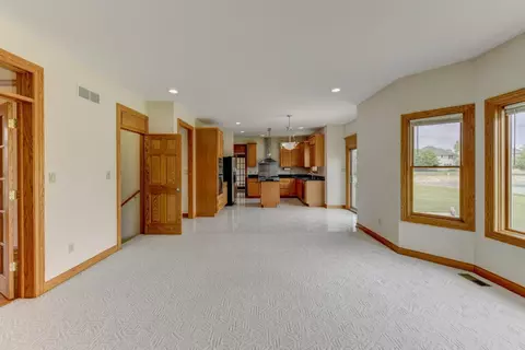 9925 New Devon St, Munster, IN 46321 photo 12