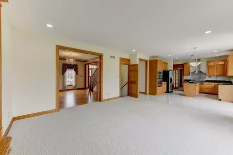 9925 New Devon St, Munster, IN 46321 photo 14