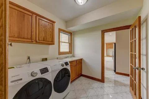 9925 New Devon St, Munster, IN 46321 photo 15