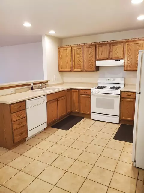 1325 Wright Dr, Crown Point, IN 46307 photo 6