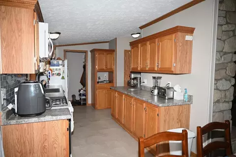 2632 E 450, La Porte, IN 46350 photo 9