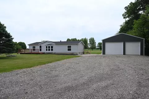 2632 E 450, La Porte, IN 46350 photo 1