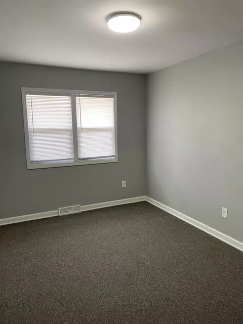 646 Allen St, Gary, IN 46403 photo 12