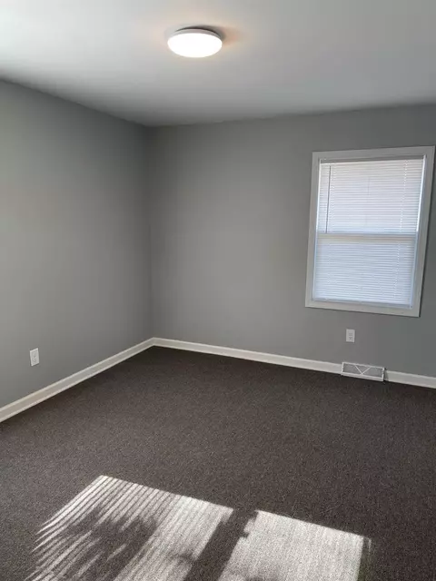 646 Allen St, Gary, IN 46403 photo 15