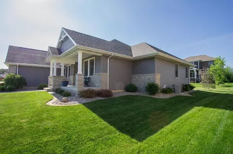 847 Schilling Dr, Crown Point, IN 46307 photo 3