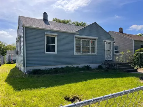 413 King St, Gary, IN 46406 photo 2