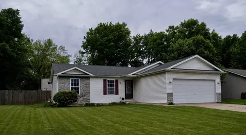 354 Marilyn Rd, Burns Harbor, IN 46304 photo 1
