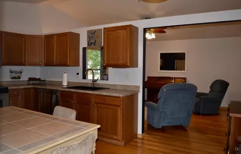 354 Marilyn Rd, Burns Harbor, IN 46304 photo 18