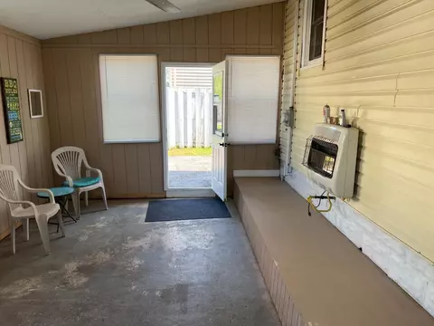 133 N Dwiggins St, Griffith, IN 46319 photo 15