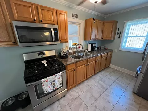 133 N Dwiggins St, Griffith, IN 46319 photo 4
