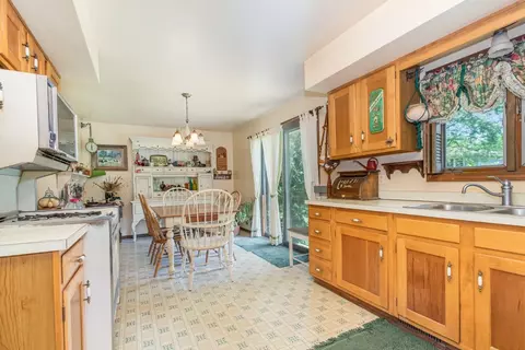 401 N Wright St, Griffith, IN 46319 photo 4