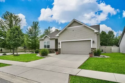 1190 Sawgrass Dr, Griffith, IN 46319 photo 2