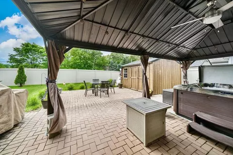 1190 Sawgrass Dr, Griffith, IN 46319 photo 21