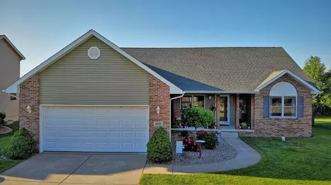 360 E 123rd Pl, Crown Point, IN 46307 photo 1