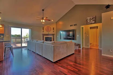 360 E 123rd Pl, Crown Point, IN 46307 photo 5