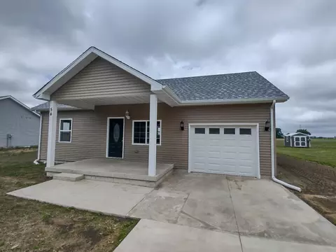 54 S Jefferson St, Hamlet, IN 46532 photo 1