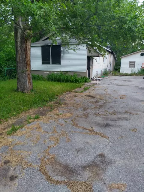 4141 Delaware St, Gary, IN 46409 photo 7