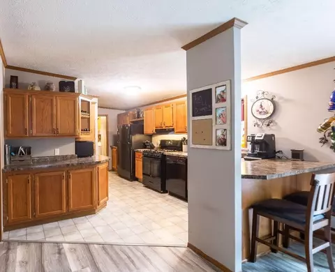10175 Crane Ct, Wheatfield, IN 46392 photo 4