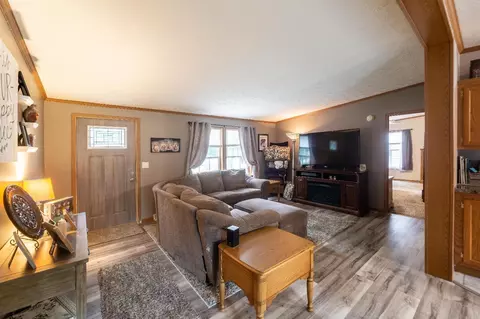 10175 Crane Ct, Wheatfield, IN 46392 photo 3