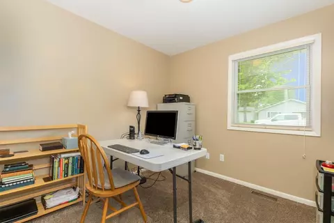 405 E Bates St, Hebron, IN 46341 photo 12