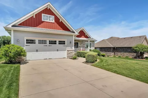 254 E 127th Pl, Crown Point, IN 46307 photo 3