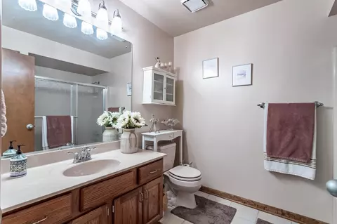 1445 W Ash Pl, Griffith, IN 46319 photo 18