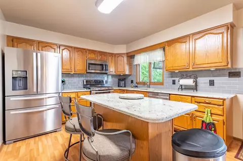 1445 W Ash Pl, Griffith, IN 46319 photo 9