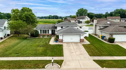 1445 W Ash Pl, Griffith, IN 46319 photo 3