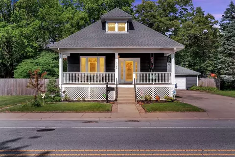 324 S Broad St, Griffith, IN 46319 photo 1