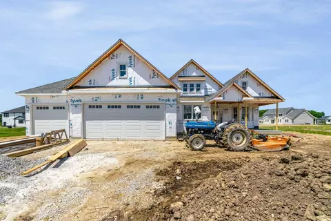 13310 Camas Dr, Saint John, IN 46373 photo 1