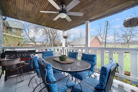 4646 Jefferson Pl, Gary, IN 46408 photo 19