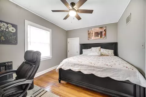 4646 Jefferson Pl, Gary, IN 46408 photo 12