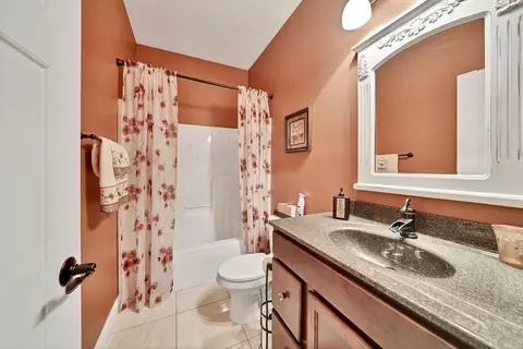 914 Aaron Ct, Crown Point, IN 46307 photo 7