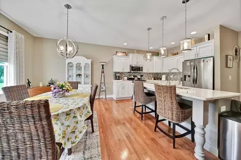 914 Aaron Ct, Crown Point, IN 46307 photo 9