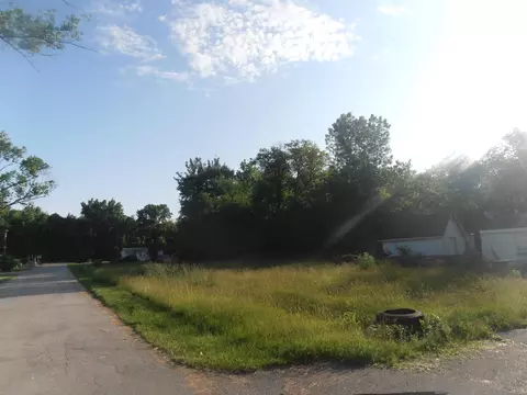 1840 E Main St, Griffith, IN 46319 photo 2